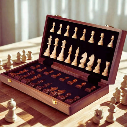 Classic Traditional Wooden Chess Set